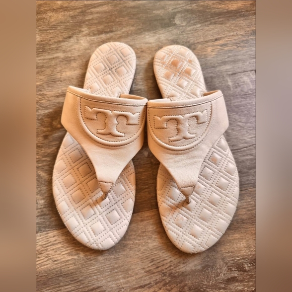 Tory Burch Shoes - Tory Burch Fleming Designer Quilted Light Pink Tan Sandals 7.5